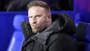 Play-off chasing Bolton held at Burton