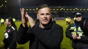 Richie Wellens hails group mentality as 10-man Leyton Orient beat Mansfield
