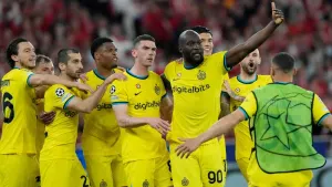 Romelu Lukaku penalty helps Inter Milan to first-leg lead against Benfica