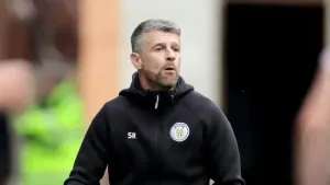 St Mirren manager Stephen Robinson is eyeing a top-six finish (Steve Welsh/PA)