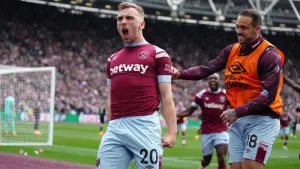 Jarrod Bowen celebrates West Ham’s equaliser (John Walton/PA).