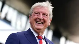 I don’t know how he has done it – Steve Cooper in awe of Roy Hodgson’s longevity
