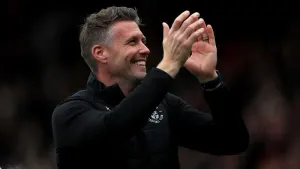 Luton Town manager Rob Edwards