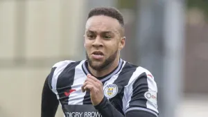 Charles Dunne is staying for a third season with St Mirren (Jeff Holmes/PA)
