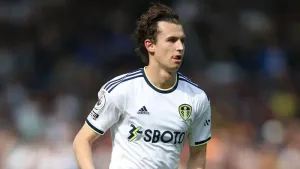 Brenden Aaronson leaves Leeds for Union Berlin on season-long loan