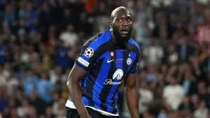Chelsea loan Romelu Lukaku to Roma on season-long deal