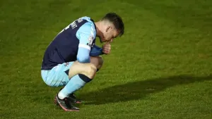 Gateshead hold on for goalless draw at Halifax following Luke Hannant red card