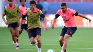 Las Palmas sign Manchester City midfielder Maximo Perrone on loan