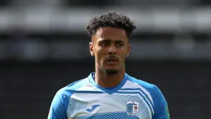 Late show helps Altrincham to win over Chesterfield
