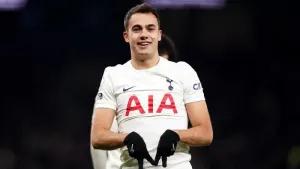 Manchester United looking to make deadline-beating move for Sergio Reguilon