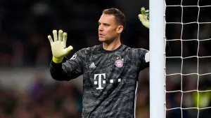 Manuel Neuer back in Bayern Munich training