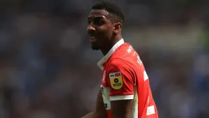Middlesbrough knock 10-man Huddersfield out of Carabao Cup