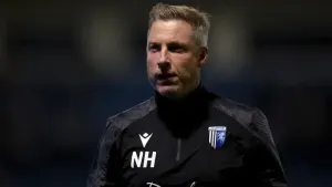 Neil Harris delighted as Gillingham maintain 100 per cent start
