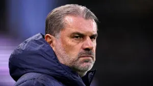 Tottenham eye recruits before deadline as players head for the exit
