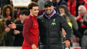 Jurgen Klopp sold Curtis Jones ‘the right-back idea with the captaincy’