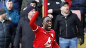 Neill Collins praises Devante Cole after brace helps Barnsley beat Burton