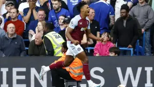 Ollie Watkins winner sees Aston Villa down 10-man Chelsea at Stamford Bridge