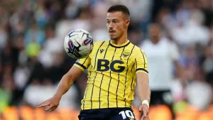 Oxford hand Lee Johnson a miserable start to life at Fleetwood