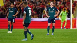 Arsenal suffer shock defeat in Lens as Bukayo Saka limps off again