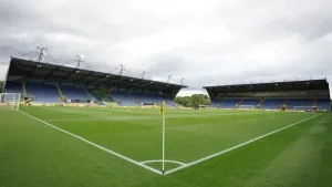Cameron Brannagan nets late penalty equaliser for Oxford against Wycombe