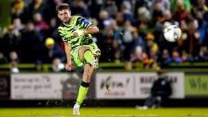 Corey O’Keefe header earns Barnsley valuable point at home to Fleetwood