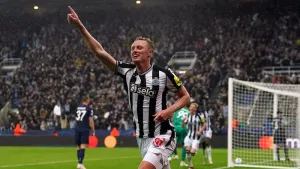 Newcastle stun PSG as Manchester City, Lazio, Barcelona and Atletico all win