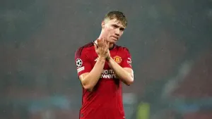 Rasmus Hojlund says Manchester United must ‘stick together’ in ‘tough period’