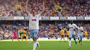 Wolves cling on to claim point against high-flying Aston Villa