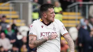 Bradford claim back-to-back wins under new boss Graham Alexander