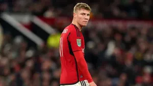 Man Utd forward Rasmus Hojlund in race to be fit to face Everton