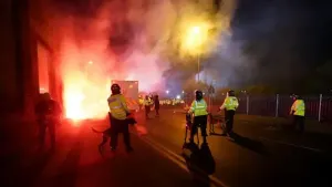 Police injured during pre-match violence from Legia Warsaw fans at Aston Villa