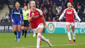 Top two maintain momentum with convincing victories