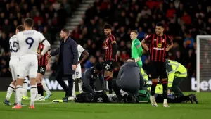 Bournemouth-Luton game abandoned after Tom Lockyer injury