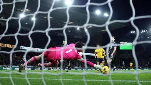Gary O’Neil waxes lyrical over ‘impressive’ Wolves match-winner Hwang Hee-chan