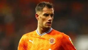 Jerry Yates grabs winner for Swansea to sink his former club Rotherham