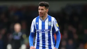 Marvin Johnson nets winner as 10-man Sheff Wed hold on for Preston victory