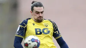 Oxford held to draw at Reading