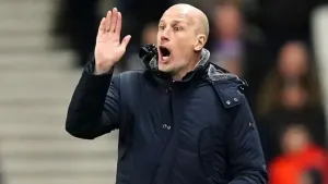Rangers boss Philippe Clement not happy with tackle that injured John Lundstram