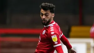 Sean Adarkwa and Tarryn Allarakhia on target as Wealdstone finally win away