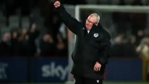 Steve Evans relieved after Stevenage get out of jail against Port Vale