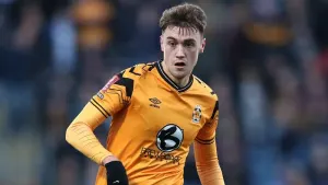 Cambridge frustrated by 10-man Burton in goalless stalemate