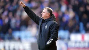 Coventry’s late show shocks leaders Leicester
