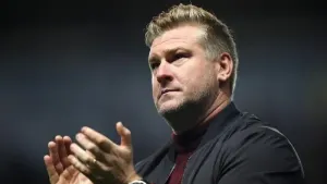 Karl Robinson demands more from Salford even as unbeaten start continues