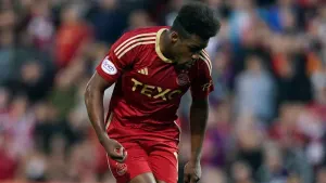 Duk double sparks brilliant comeback as Aberdeen rescue point against Motherwell