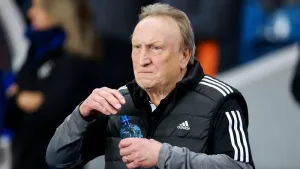 Neil Warnock: Aberdeen must cut out sloppy defensive errors after Hibernian draw