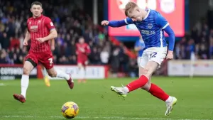 Portsmouth break down Carlisle to cement top spot