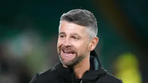 Stephen Robinson hails ‘professional’ display as St Mirren beat St Johnstone