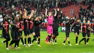 Bayer Leverkusen restore 10-point lead at top of Bundesliga with Wolfsburg win