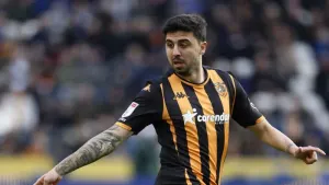 Birmingham earn late point at play-off hopefuls Hull