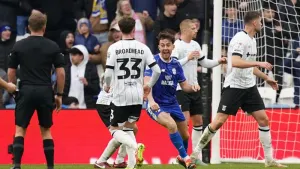 Cardiff’s late show boosts play-off push and dents Ipswich’s automatic hopes